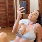 Clara