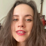 Edwige Hade